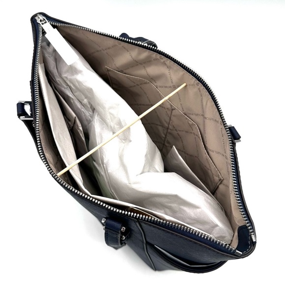 Michael Kors Large Charlotte Tote Bag & LG Double Zip Wallet Luggage Navy Blue - Picture 7 of 15